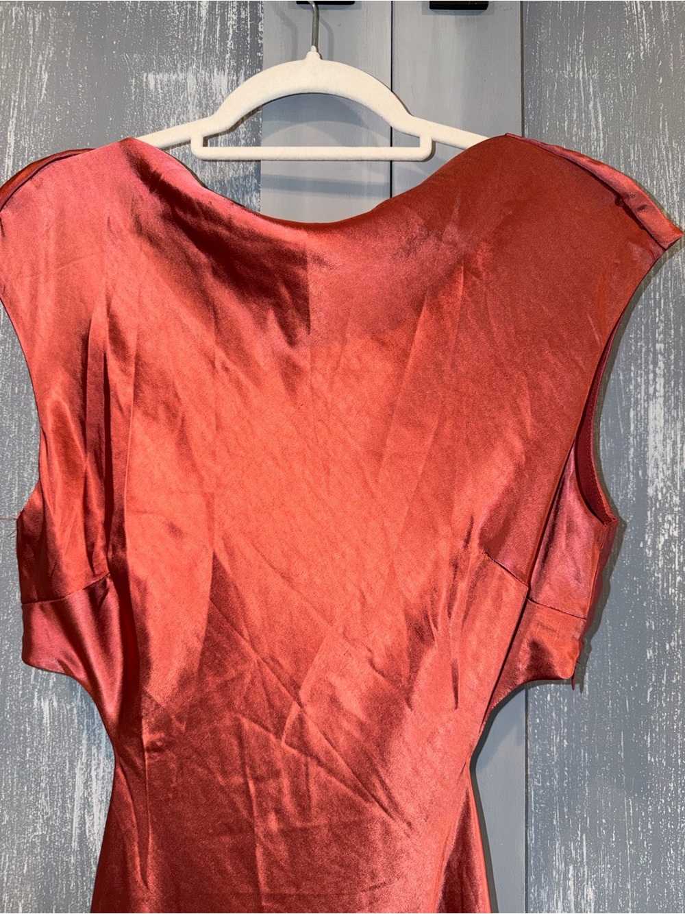 Selfie Leslie Satin Open Back Maxi Dress in Autumn Red NWT - Picture 5 of 8